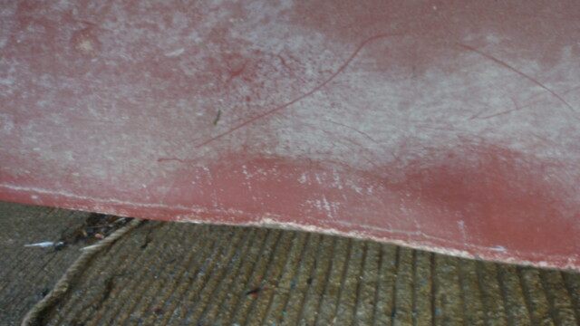 The deformed keel-plate is 25 mm thick, the sides 10 mm.